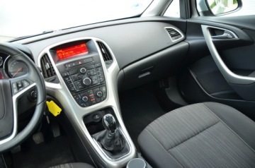 Opel Astra J Sports Tourer 1.4 Turbo ECOTEC 140KM 2012 ZAREJESTROWANA 1.4T 140KM SERWIS KLIMA PARKTRONIK GWARANCJA, zdjęcie 24