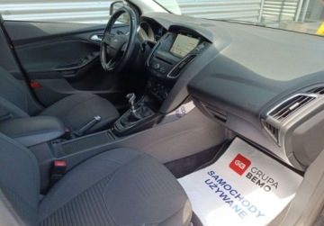 Ford Focus III Kombi Facelifting 1.5 TDCi 120KM 2017 Ford Focus 1.5 TDCI 120KM Titanium SerwisASO Vat-Marza Gwarancja 1.5 120KM, zdjęcie 3