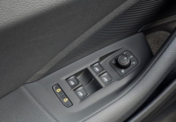 Skoda Superb III Kombi Facelifting 2.0 TDI SCR 150KM 2024 Skoda Superb Skora - Martwe Pole - Elektryczne Fotele - Wentylowane i Podg, zdjęcie 25