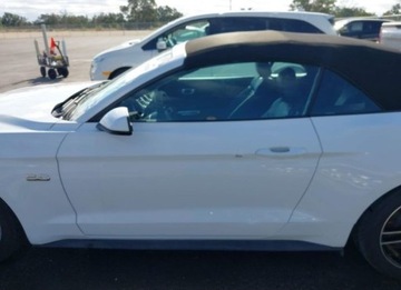 Ford Mustang VI 2019 Ford Mustang 2019, 5.0L, GT PREMIUM, od ubezpieczalni, zdjęcie 3