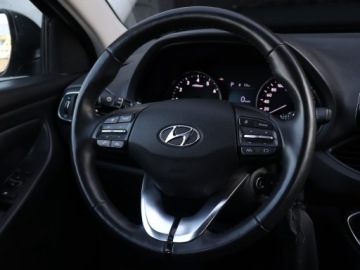 Hyundai i30 III Hatchback Facelifting 1.0 T-GDI 120KM 2022 Hyundai i30 1.0 T-GDI, Salon Polska, zdjęcie 17