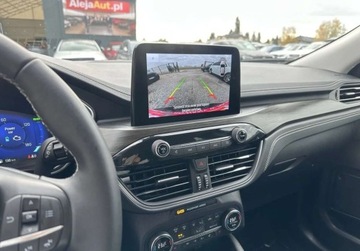 Ford Kuga III SUV Plug-In 2.5 Hybrid 190KM 2022 Ford Kuga 4x4 Kuga 2.5 HYB Vignale 2022r Warszawa 2.5 Hybryda 190KM, zdjęcie 9