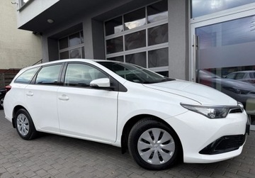 Toyota Auris II Touring Sports Facelifting 1.4 D-4D 90KM 2015 Toyota Auris Salon Polska. Serwis ASO, FV-VAT 23 1.4 Diesel 90KM, zdjęcie 15