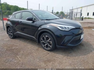 Toyota C-HR I 2021 Toyota C-HR 2021 TOYOTA C-HR XLE 2.0 Benzyna 144KM, zdjęcie 1