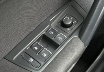 Volkswagen Tiguan Allspace SUV 2.0 TDI 150KM 2020 Volkswagen Tiguan Allspace Comfortline Pakiety, ACC, Apple CarPlay, Salon, zdjęcie 19