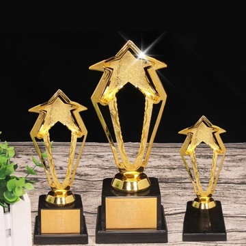 NAGRODA TROFEUM NAGRODA GRY TROFEUM WYSIŁKU TROFEUM ZŁOTEJ GWIAZDY TROFEUM