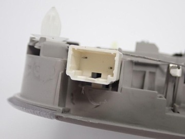 LAMPA INTERIÉR KABINY SKŘÍŇKA TOYOTA COROLLA X E15 08R