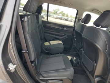 Jeep Grand Cherokee V 2023 Jeep Grand Cherokee L Laredo 2023 3.6l 3.6 Benzyna 293KM, zdjęcie 11