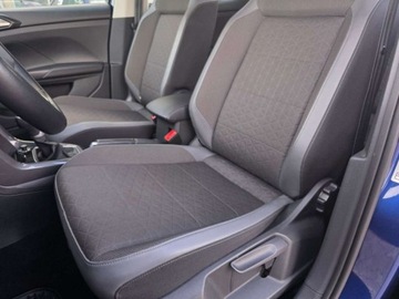 Volkswagen T-Cross SUV 1.5 TSI 150KM 2022 Volkswagen T-Cross 1.5TSI 150KM FV23 DSG Style Pakiety: Tech - Komfort - Z, zdjęcie 21