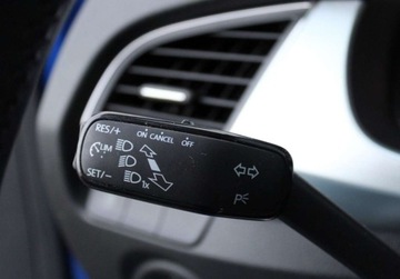 Skoda Fabia III Hatchback Facelifting 1.0 TSI 95KM 2020 Skoda Fabia 1.0 TSI 95KM M5 Ambition Czujniki parkowania SmartLink SalonPL, zdjęcie 23