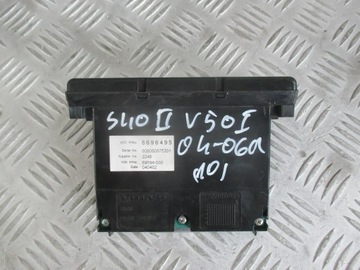 DISPLEJ VOLVO V50 04-10R 8696495