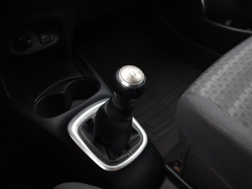 Toyota Yaris III Hatchback 5d Facelifting 1.0 VVT-i 69KM 2016 Toyota Yaris 1.0 VVT-i, Salon Polska, Klima, zdjęcie 12