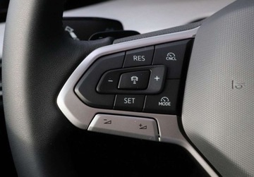 Volkswagen Golf VIII Hatchback Facelifting 1.5 TSI 150KM 2025 Volkswagen Golf 150 KM, Art Velours, Pakiet Zimowy, od reki 1.5 Benzyna, zdjęcie 20