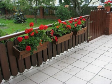 DONICZKA DREWNIANA SKRZYNKA BALKONOWA NA KWIATY PODŁUŻNA 54 CM TEAK