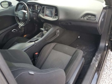 Dodge Challenger III 2023 Dodge Challenger Sxt 2023 3.6 Benzyna 303KM, zdjęcie 8