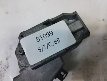 MERCEDES CLK W208 UZAMČENÍ ŘÍDÍCÍ A2084620330