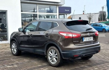 Nissan Qashqai II Crossover 1.2 DIG-T 115KM 2015 Nissan Qashqai 1,2T 115kM Acenta Salon Polska 1.2 Benzyna 115KM, zdjęcie 5