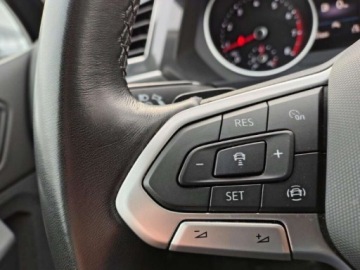 Volkswagen Tiguan II SUV Facelifting 2.0 TSI 190KM 2022 Volkswagen Tiguan Salon PL, FV23, 4motion ACC od Dealera 2.0 Benzyna, zdjęcie 14