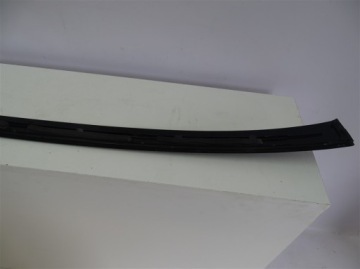 ПРАВАЯ НАКЛАДКА КРЫШИ MERCEDES B 246 A2466901482