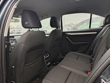 Skoda Octavia III Liftback Facelifting 1.5 TSI ACT 150KM 2019 Skoda Octavia FVmarza niski przebieg APP-Conncect ASO od Dealera 1.5, zdjęcie 11