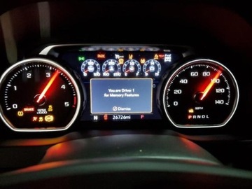 Chevrolet Silverado II 2023 Chevrolet Silverado k2500 High Country, 2023r., 4x4, 6.6L 6.6 Diesel 445KM, zdjęcie 9