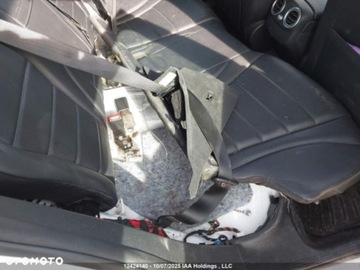 Mercedes Klasa C W205 2018 Mercedes-Benz Klasa C Mercedes-Benz Klasa C 300 9G-TRONIC AMG Line 2.0, zdjęcie 17