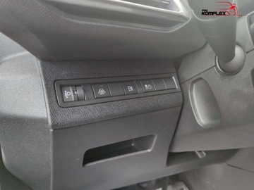 Peugeot 3008 II Plug-In Hybrid Facelifting 1.6 HYBRID 225KM 2021 Peugeot 3008 1.6 HYBRID 225 KM Automat Wersja Road Trip FVAT 23 1.6 225KM, zdjęcie 25