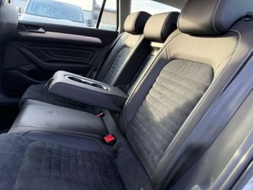 Volkswagen Passat B8 Variant Facelifting 2.0 TDI 190KM 2020 Volkswagen Passat Elegance 2.0TDI 150KM DSG Kamera360 NiskiPrzebieg SalonP, zdjęcie 13