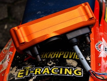 ЧЕРНАЯ крышка спидометра KTM 2016-2023 гг.