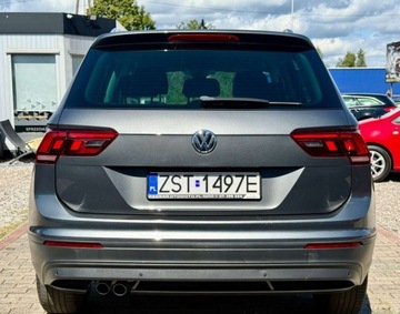Volkswagen Tiguan II SUV 2.0 TDI 150KM 2017 Volkswagen Tiguan 2.0 TDI 4x4 4motion keylessgo el. klapa SOUND temp ACC L, zdjęcie 4