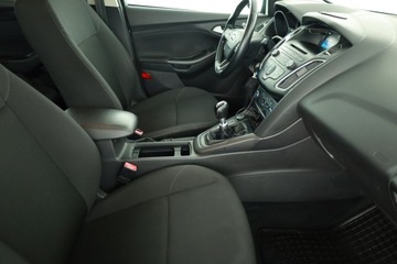 Ford Focus III Kombi Facelifting 1.5 TDCi 120KM 2017 Ford Focus 1.5 TDCi, Salon Polska, Serwis ASO, zdjęcie 6