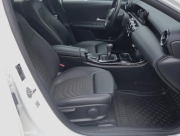 Mercedes Klasa A W177/V177 Hatchback 1.5 160d 95KM 2020 Mercedes A A 160 d, Salon Polska, Serwis ASO, zdjęcie 8