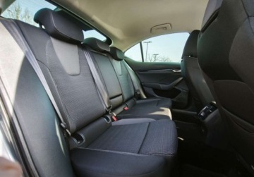 Skoda Octavia IV Liftback 1.5 TSI EVO 150KM 2024 Skoda Octavia Selection, Kamera cofania, Virtual Cockpit, Podgrzewane fote, zdjęcie 8