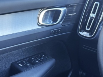 Volvo XC40 Crossover Facelifting 2.0 B3 163KM 2025 Volvo XC 40 B3 Plus Dark | Driver Assist | Kamera, zdjęcie 27