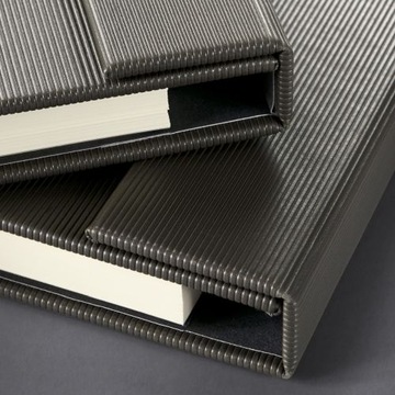 Notatnik A5 Sigel z klapką magnet notes w linie