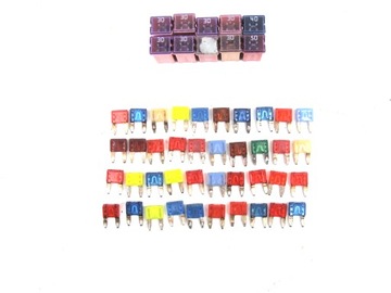 BEZPIECZNIKI KOSTKOWE 30A 40A 50A 2.3CM ZESTAW 10 SZTUK + 40 SZTUK PŁYTKOWE