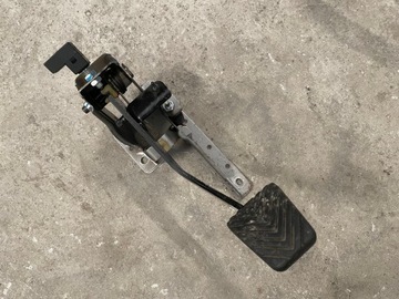 KIA RIO III IV 11-17 PEDAŁ SPRZĘGŁA