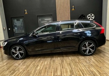 Volvo V60 I Kombi Facelifting 2.0 D4 DRIVE-E 181KM 2015 Volvo V60 D4 181 KM SKORA AUTOMAT gwarancja ZAREJESTROWANY 2.0, zdjęcie 11