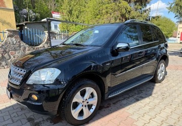 Mercedes Klasa M W164 Off-roader Facelifting 3.0 V6 (350 CDI) 231KM 2010 Mercedes-Benz ML Mercedes-Benz ML 350 CDI 4Matic 7G-TRONIC DPF 3.0 Diesel