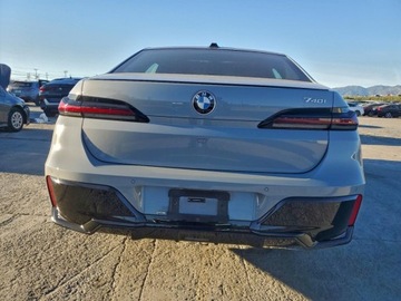 BMW Seria 7 G70 2024 BMW Seria 7 740i 2024 3.0l 3.0 Benzyna 375KM, zdjęcie 2