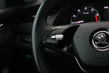 Skoda Octavia IV Liftback 1.5 TSI EVO 150KM 2021 Skoda Octavia 1.5 TSI, Salon Polska, Serwis ASO, zdjęcie 16