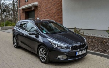 Kia Ceed II Kombi 1.6 GDI 135KM 2014 Kia Ceed Salon PL 1 wlasciciel Bezwypadkowy 2014 r. VAT 23 1.6 Benzyna, zdjęcie 5