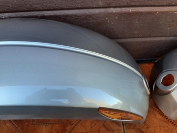 CAN-AM CAN AM SPYDER RSS FENDER MENGUNS левый