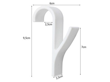 Набор из трех крючков для ванной комнаты под радиатор.