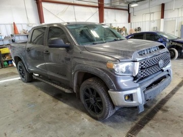 Toyota Tundra II 2019 Toyota Tundra 2019r., Crewmax SR5, od ubezpieczalni 5.7 Benzyna 381KM, zdjęcie 5