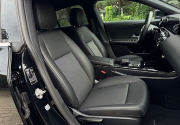Mercedes CLA C118/X118 Coupe 2.0 200d 150KM 2020 Mercedes-Benz CLA 2,0 150ps FullLed Alu17 Kamera Virtual Navi Skora Gwaran, zdjęcie 25