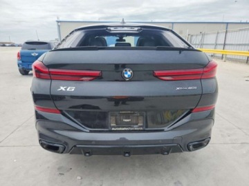 BMW X6 G06 2023 BMW X6 XDrive40I 2023 3.0 Benzyna 335KM, zdjęcie 2