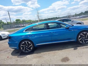 Volkswagen Arteon 2023 Volkswagen Arteon 2023r, 2.0T, R-Line, 4x4 2.0 Benzyna 300KM, zdjęcie 3