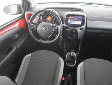 Toyota Aygo II Hatchback 3d Facelifting 1.0 VVT-i 72KM 2019 Toyota Aygo 1.0 VVT-i, Salon Polska, zdjęcie 6