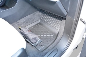 Range Rover Evoque SUV 2019 - Коврики в машину